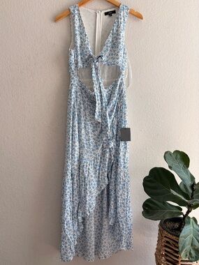 NWT Lulus Flowery Sentiments white floral print tie-front midi dress s